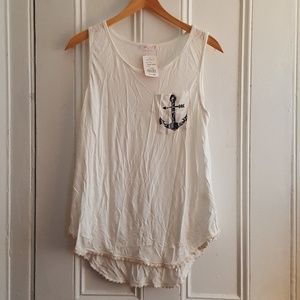 Anchor Tank, large